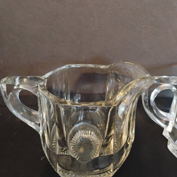 Heisey Glass Vintage 6 Paneled Sugar and Creamer Set - Picture 3 of 5